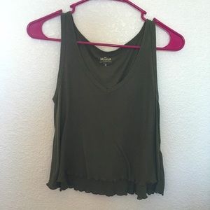 Cropped Lettuce Hem Tank Top